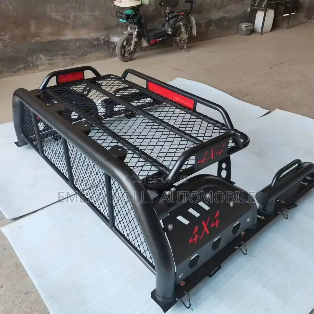 Brand New 4x4 Off-Road Roll Bar With Cargo Basket for Pickup Trucks