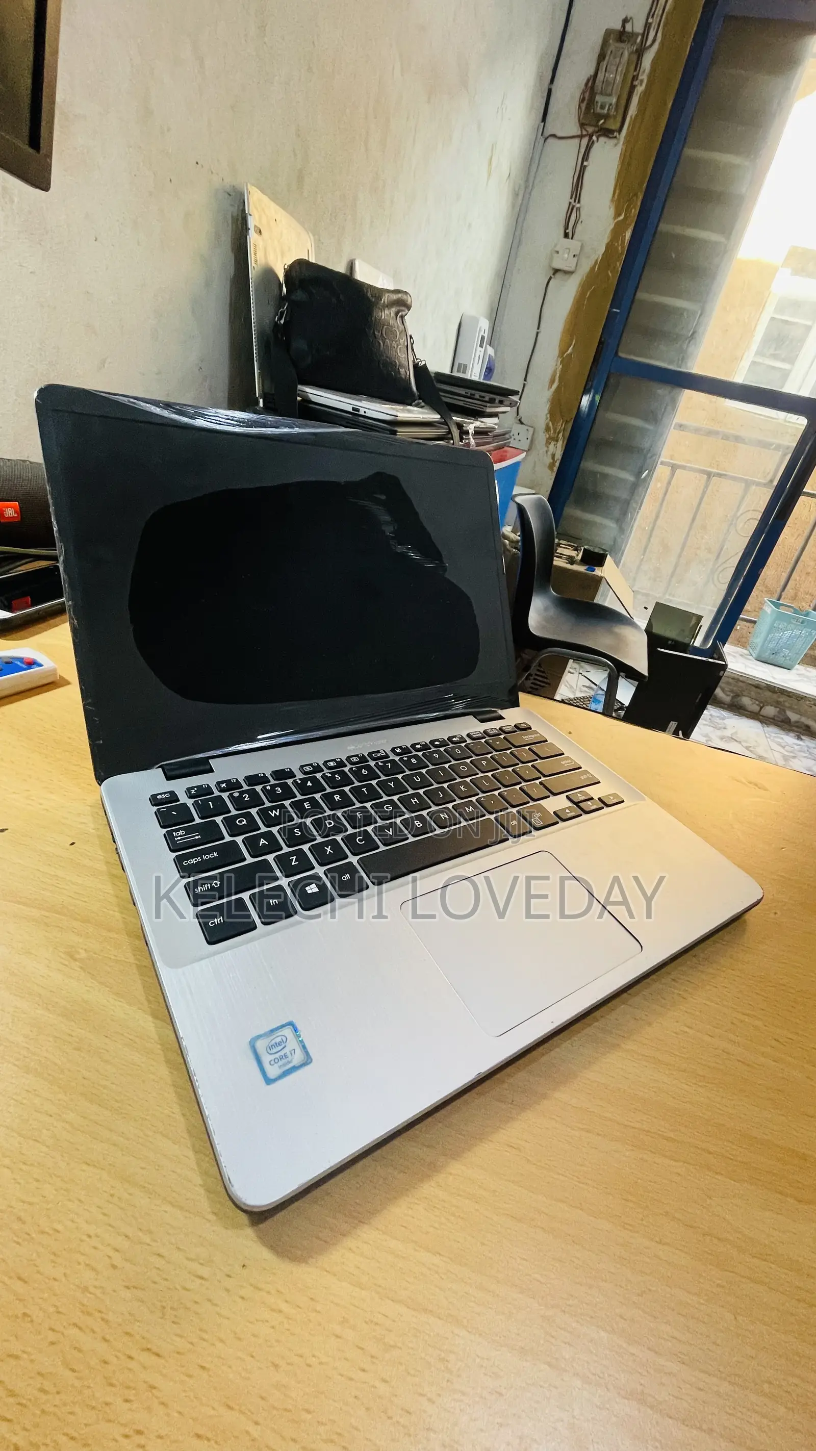 Laptop Asus X409JA 16GB Intel Core i7 SSD 1T