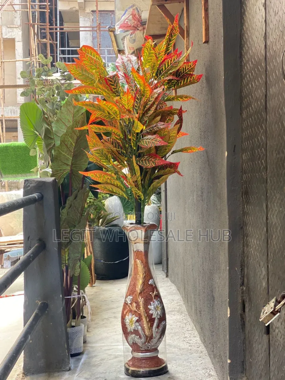 Flower Vase With Flower
