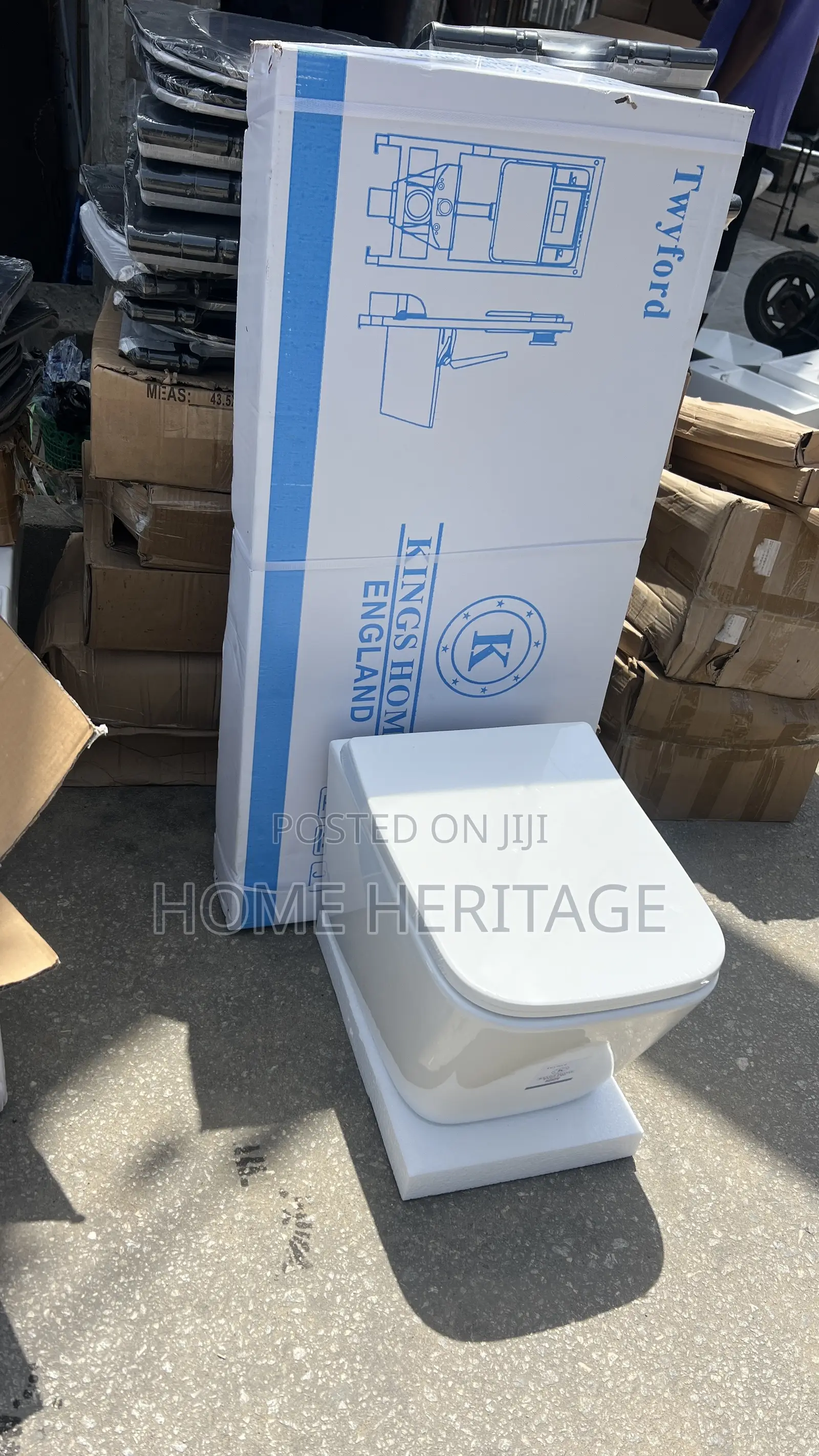Twyford Square Wall-Hung Toilet With Powerful Flushing System