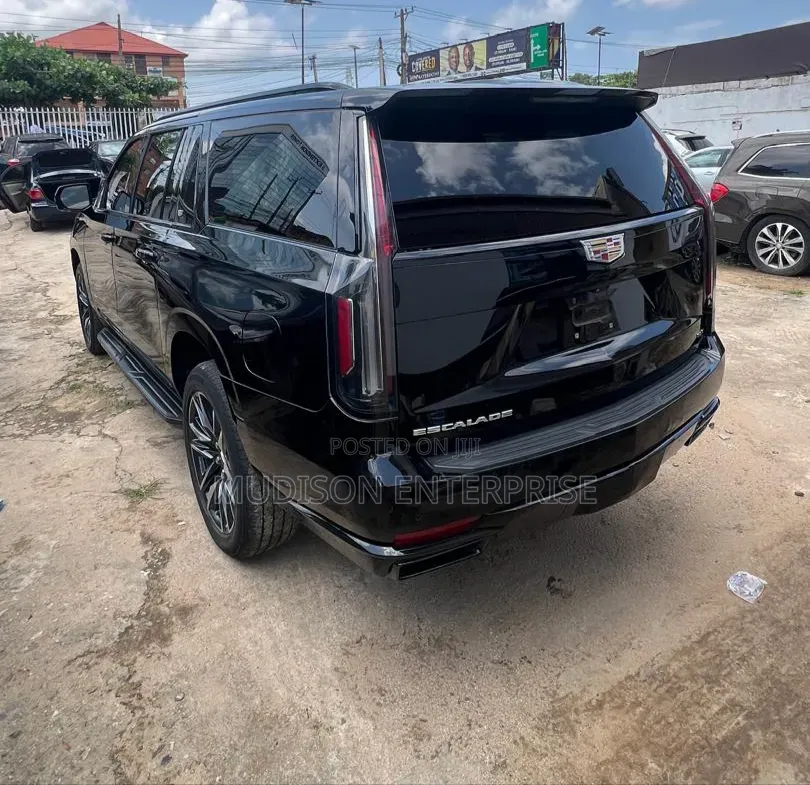 Cadillac Escalade Sport Platinum 2024 Burgundy