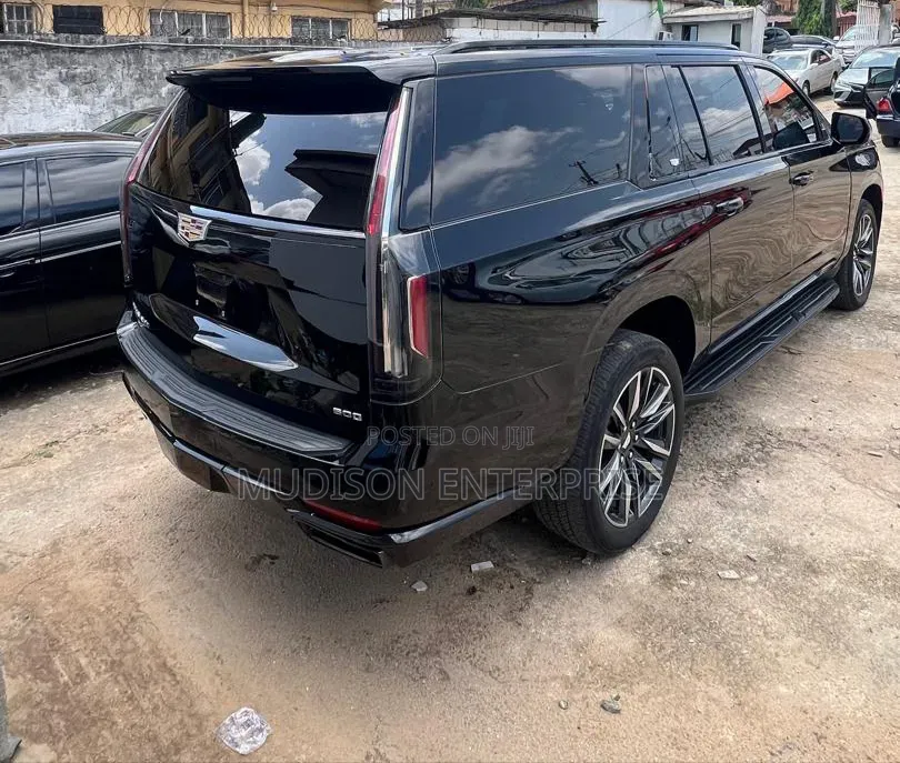 Cadillac Escalade Sport Platinum 2024 Burgundy