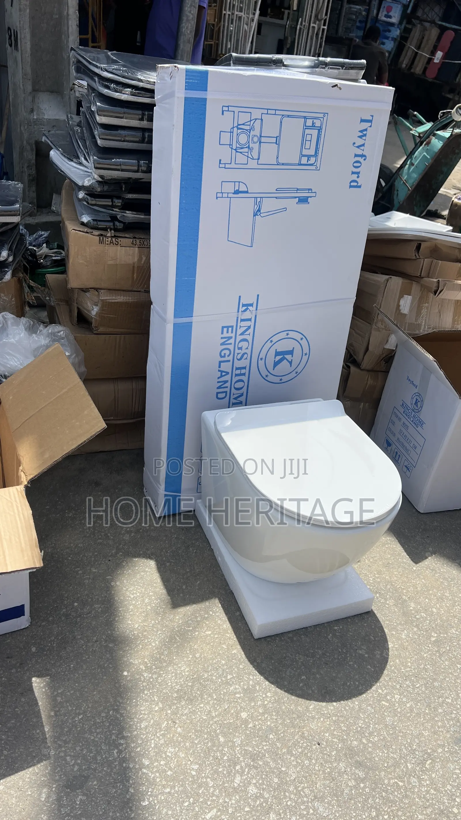 Twyford Round Wall-Hung Toilet With Powerful Flushing System