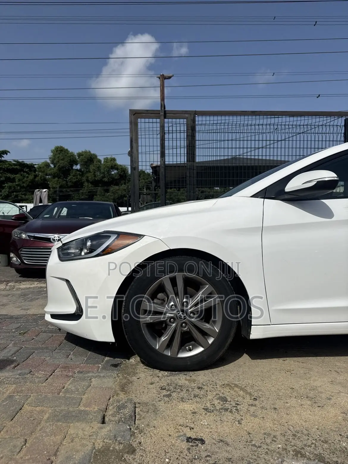 Hyundai Elantra Sport Sedan FWD (1.6L 4cyl 6M) 2017 White