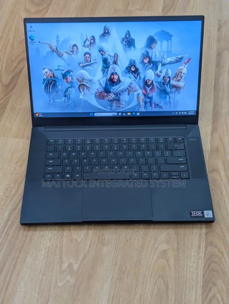 New Laptop Razer Blade 32GB Intel Core i7 SSD 512GB