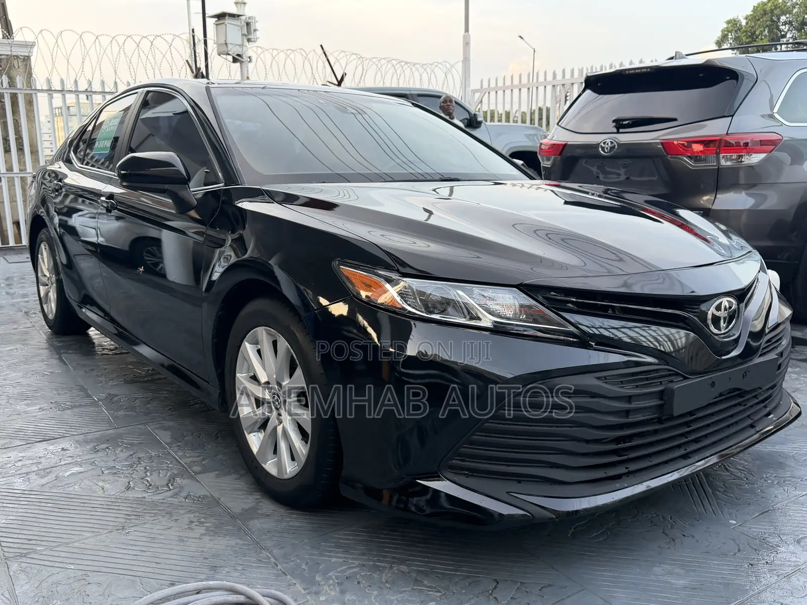 Toyota Camry 2020 Black