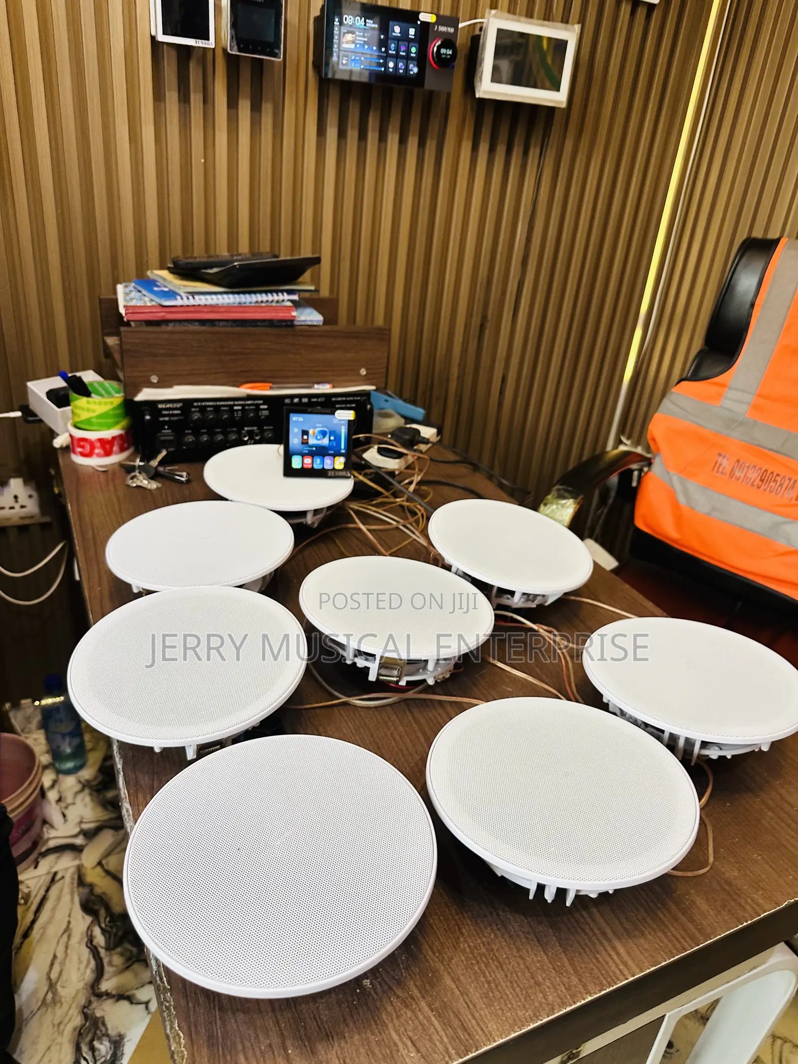 Full Smarthome Automation With Wi-Fi and Loudspeaker