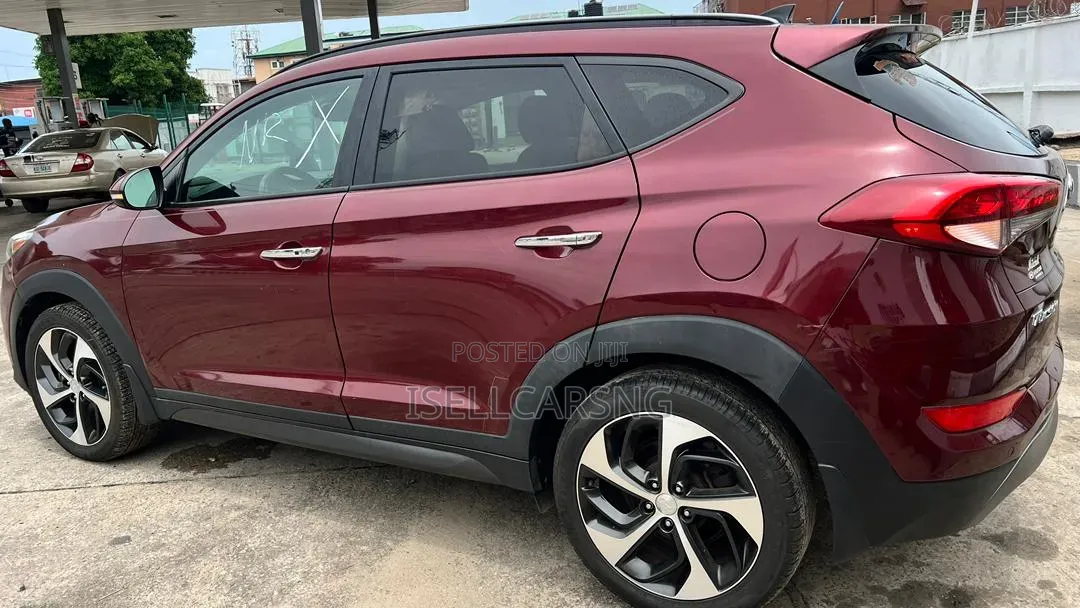 Hyundai Tucson Limited AWD 2016 Burgundy