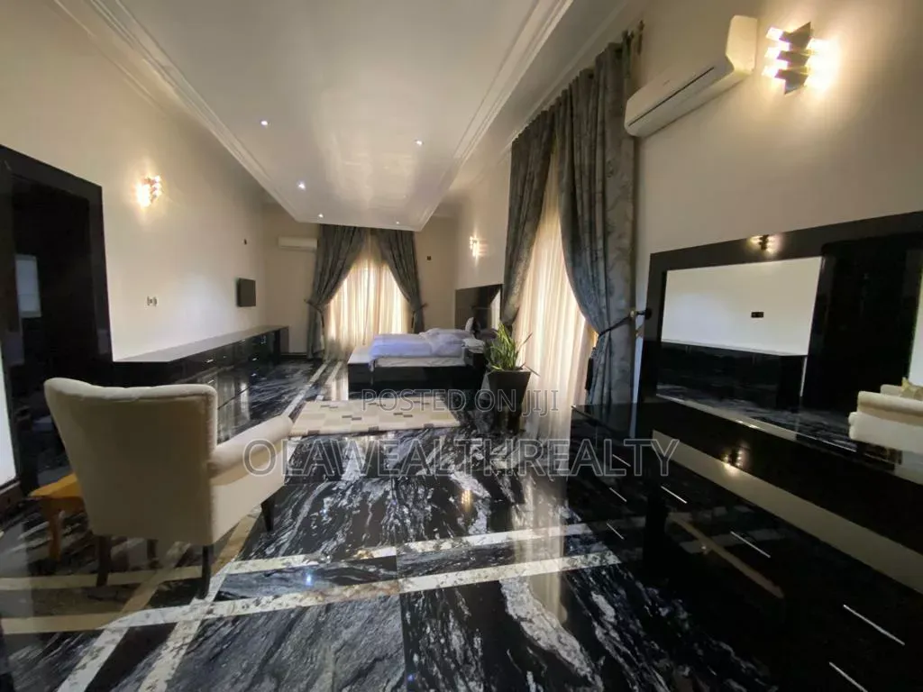 Furnished 7bdrm Duplex in Guzape District for sale