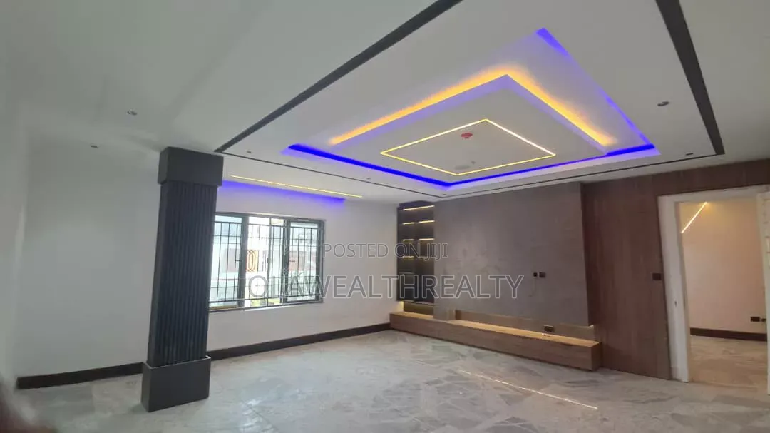 9bdrm Mansion in Guzape District for sale