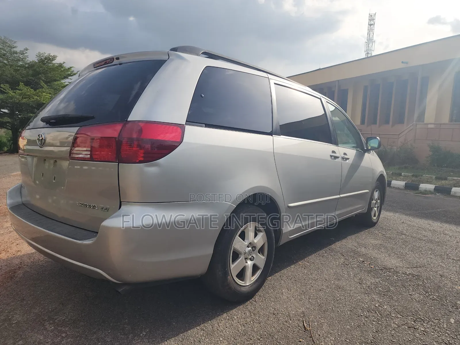 Toyota Sienna LE AWD 2005 Gold