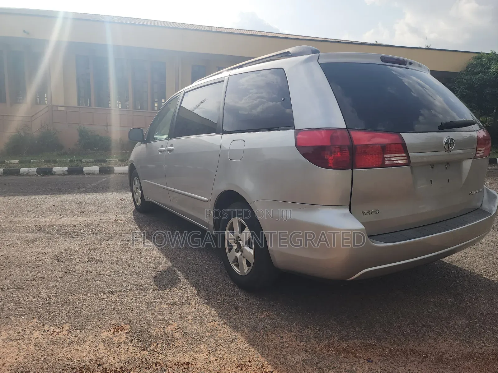 Toyota Sienna LE AWD 2005 Gold