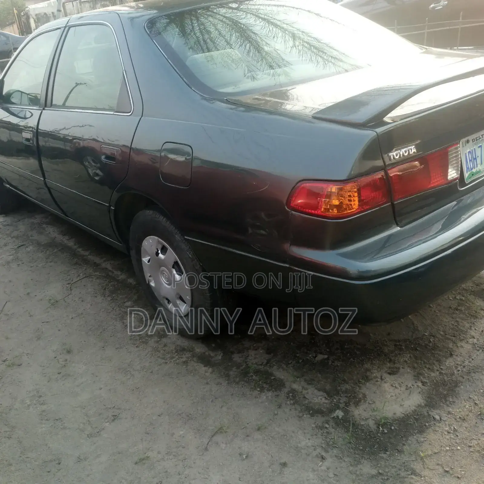 Toyota Camry 2000 Green