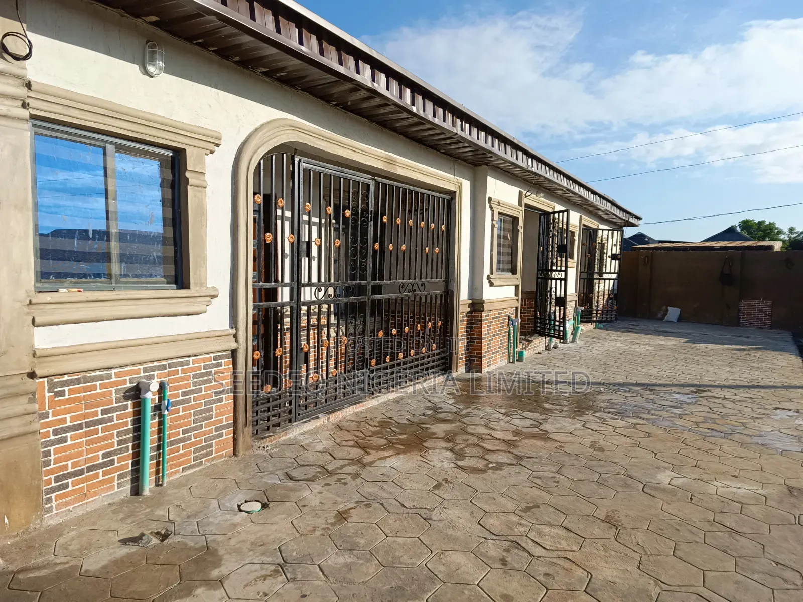 Furnished Studio Apartment in Sodiq Jimoh Estate, Igbogbo for rent