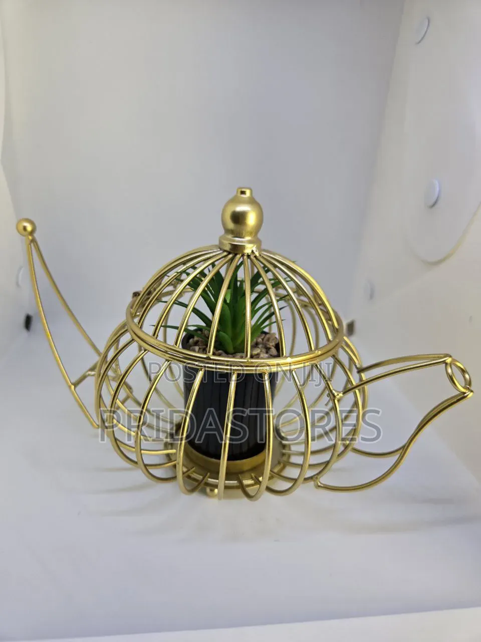 Mini Faux Potted Plant With Decorative Wire Frame Figurine