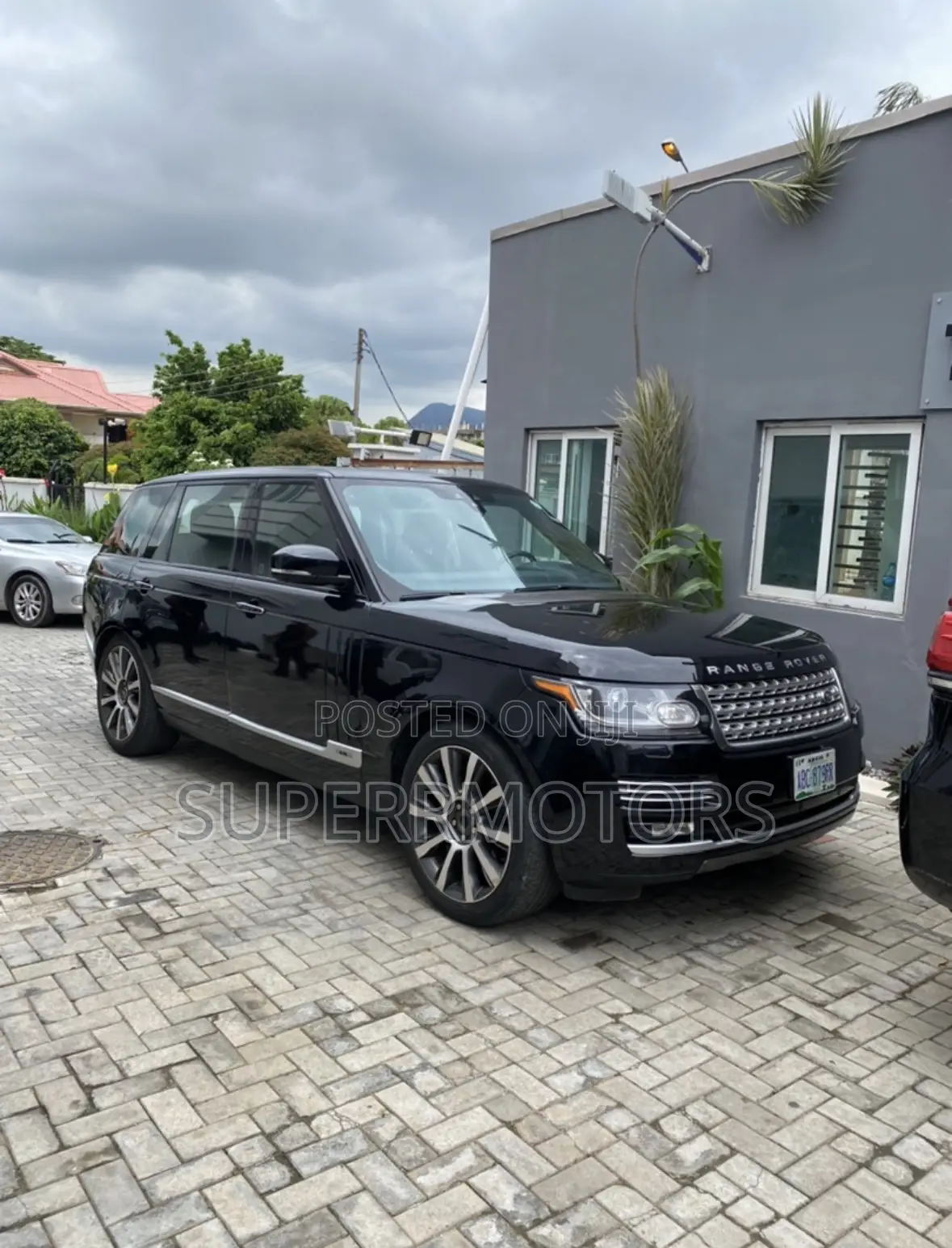 Range Rover Vogue 2022 Lagos Rental