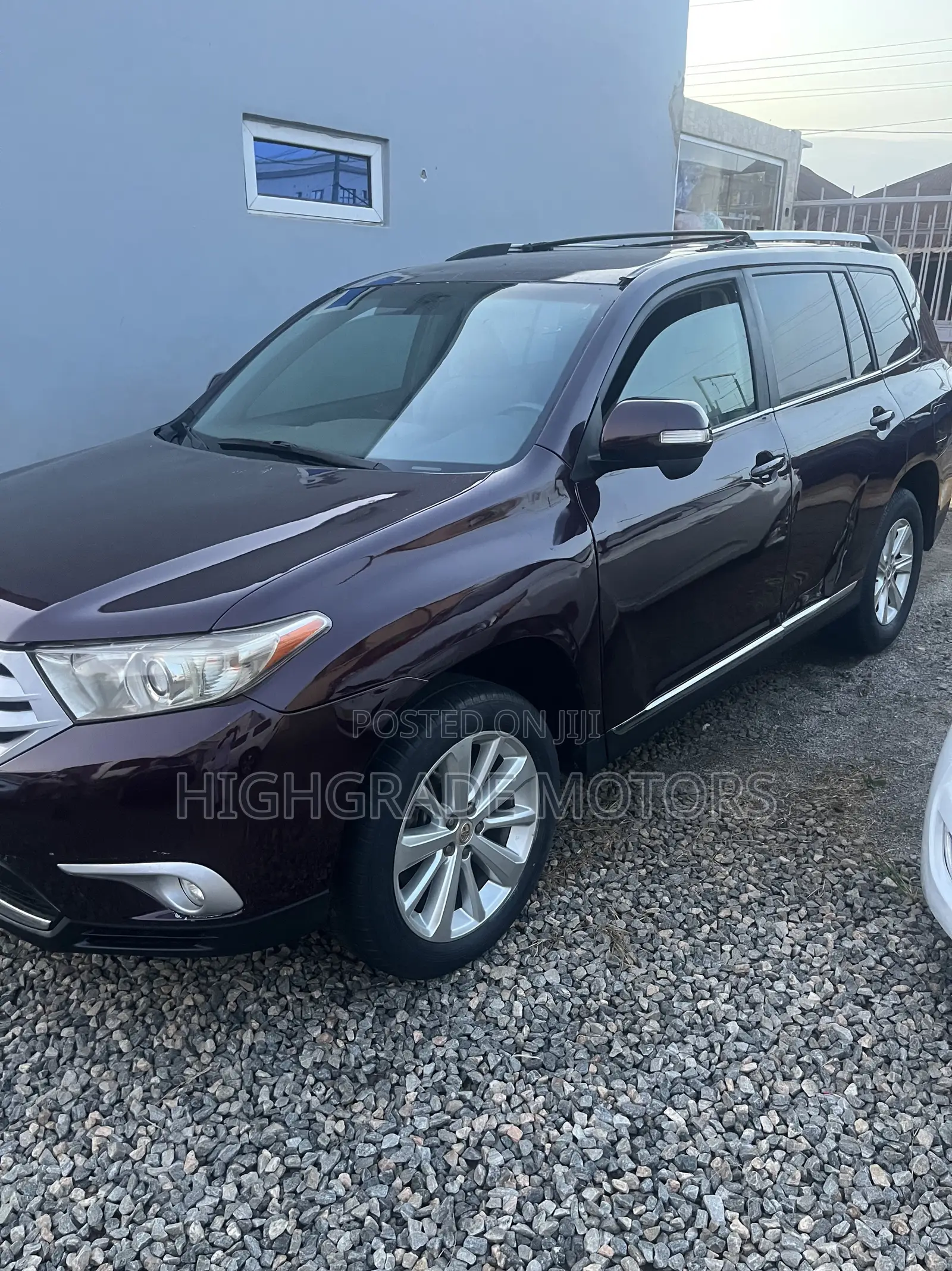 Toyota Highlander 3.5L 2WD 2013 Burgundy