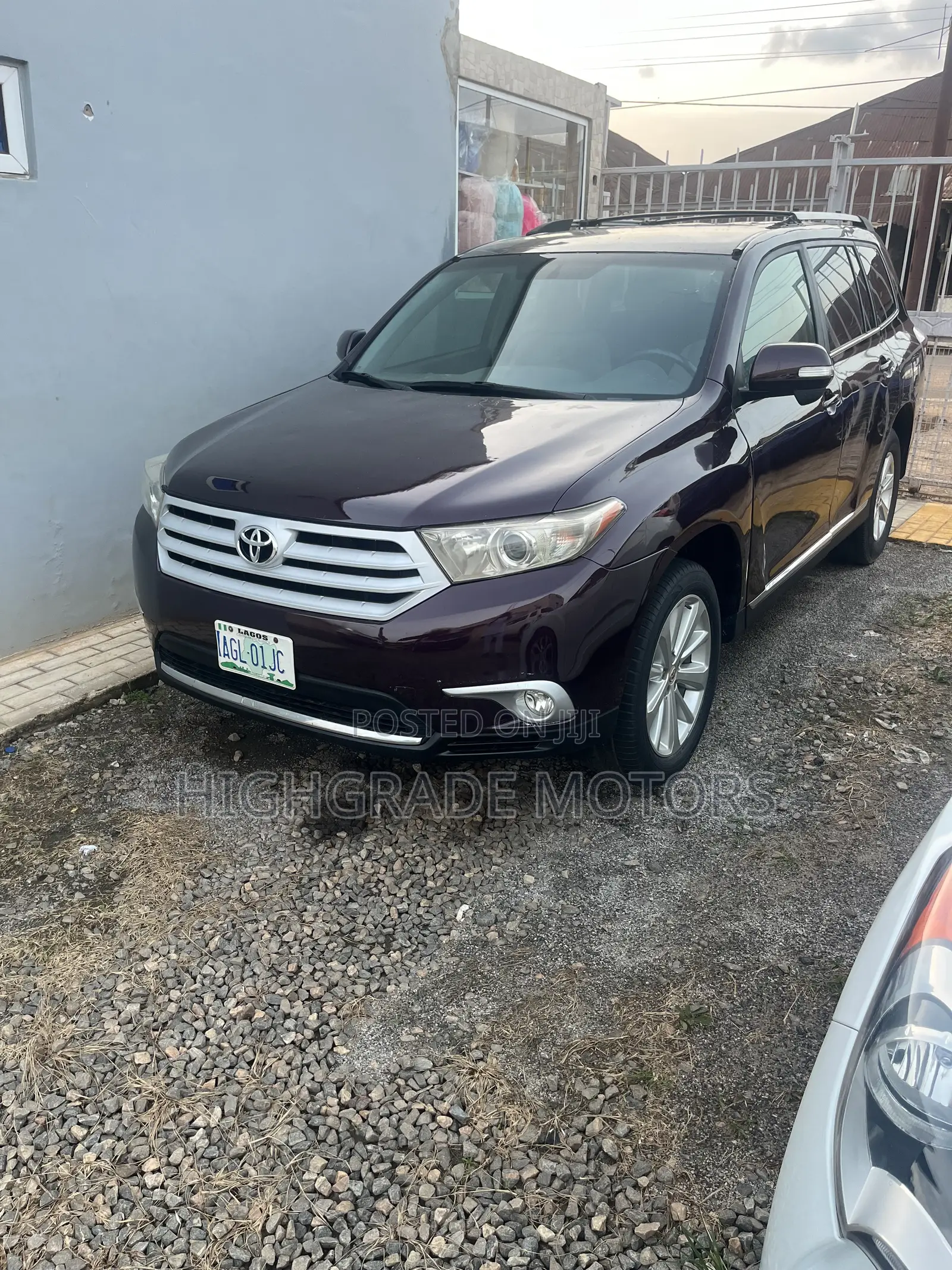 Toyota Highlander 3.5L 2WD 2013 Burgundy