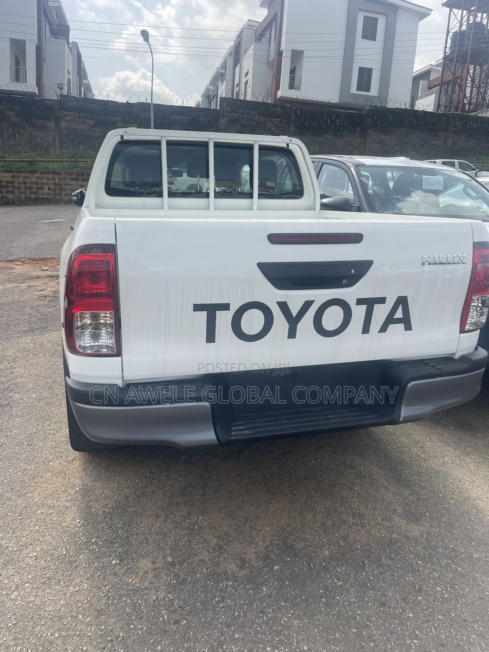New Toyota Hilux 2025 White
