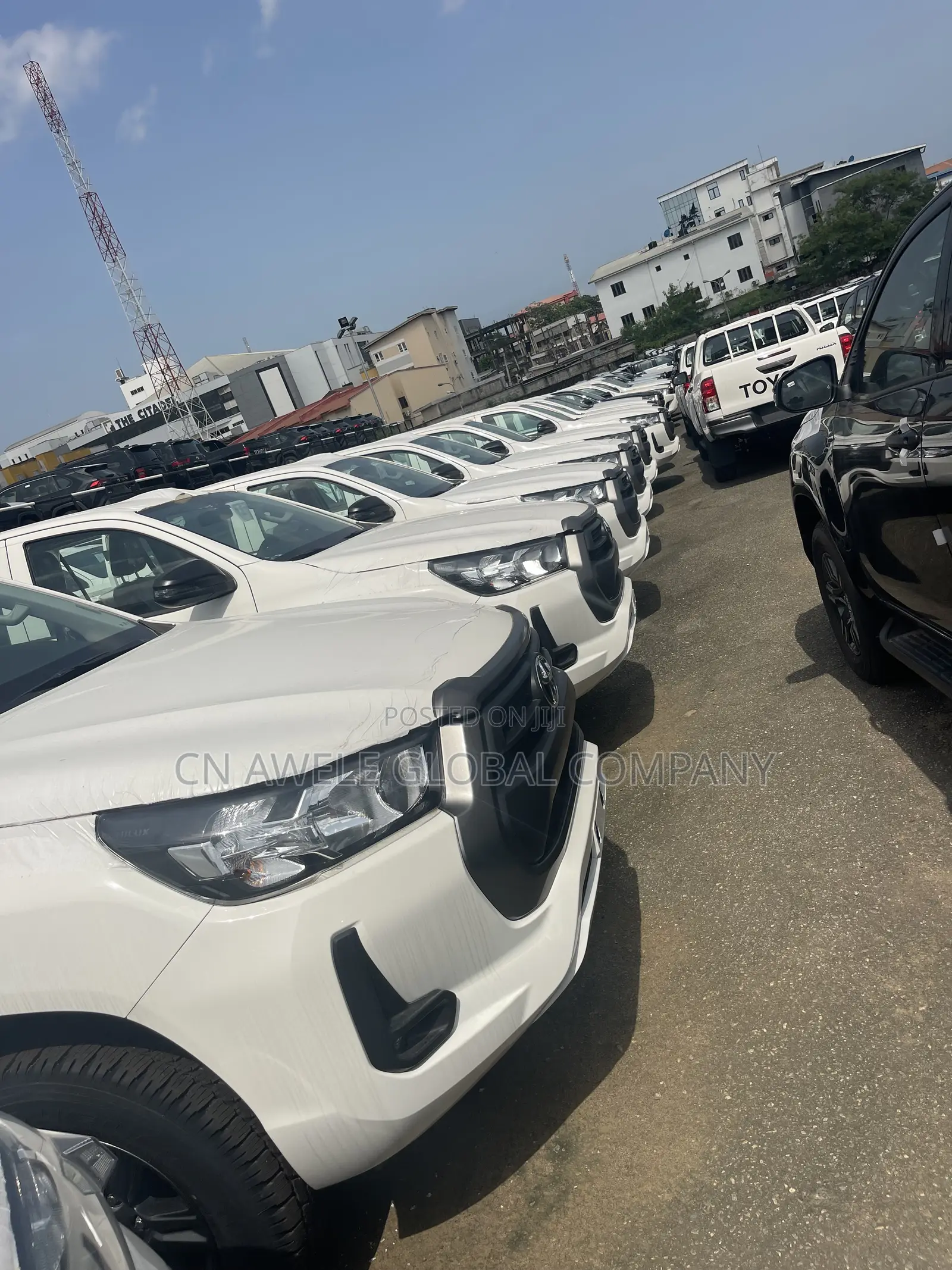 New Toyota Hilux 2025 White