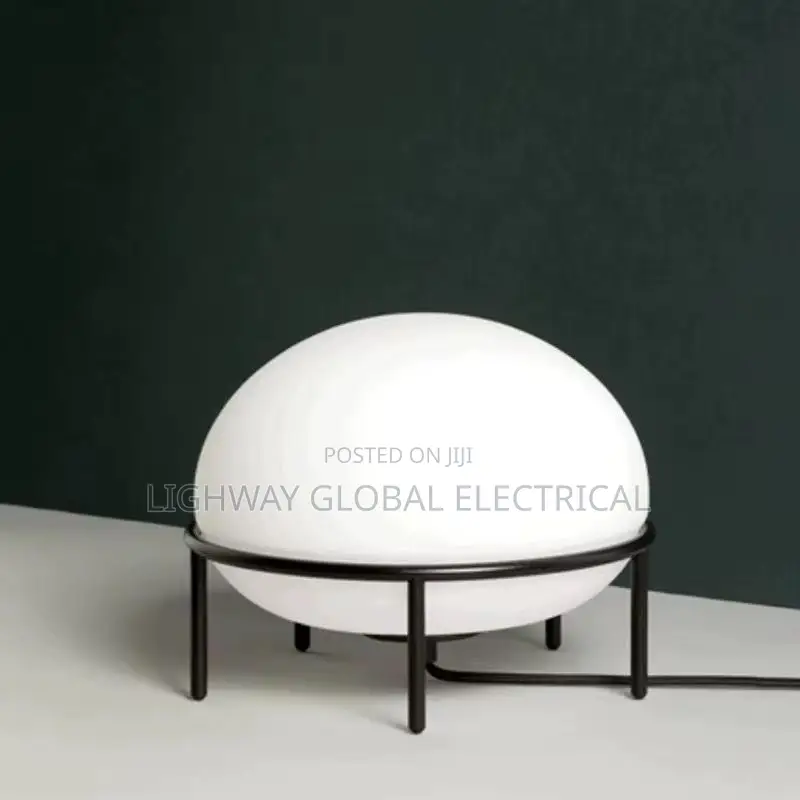 Designer Simple Modern Personalized Glass Living Room Desk Lamp
