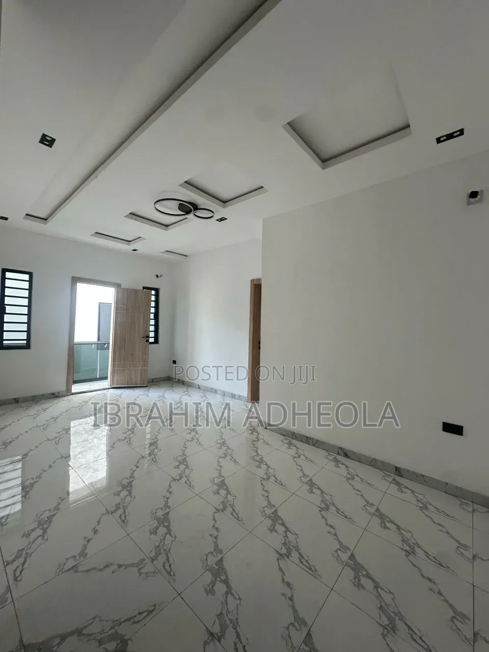 4bdrm Duplex in Millennium, Millenuim/UPS for sale