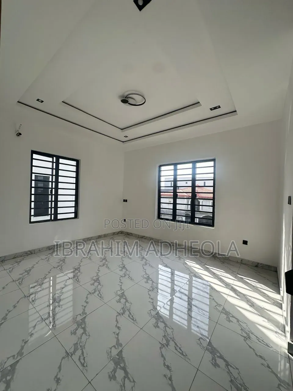 4bdrm Duplex in Millennium, Millenuim/UPS for sale