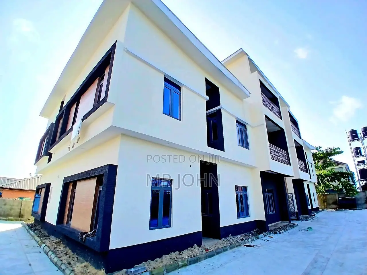 3bdrm Duplex in Adesanya for rent