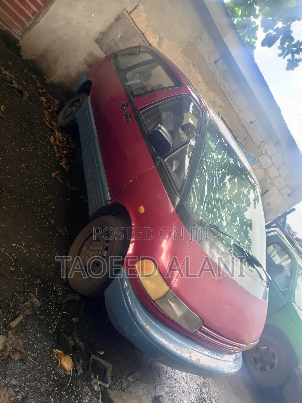 Toyota Previa 1997 Red