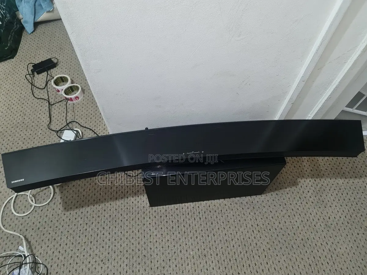 Samsung Hw-J7500 320w 8.1-Channel Curved Soundbar