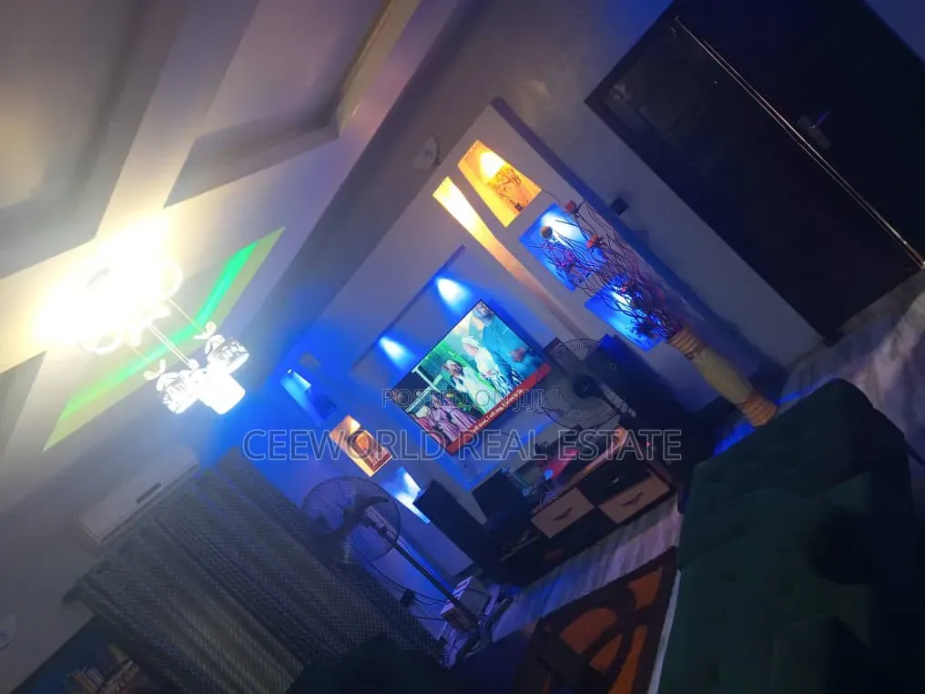 5bdrm Bungalow in Opposite Christ High for rent