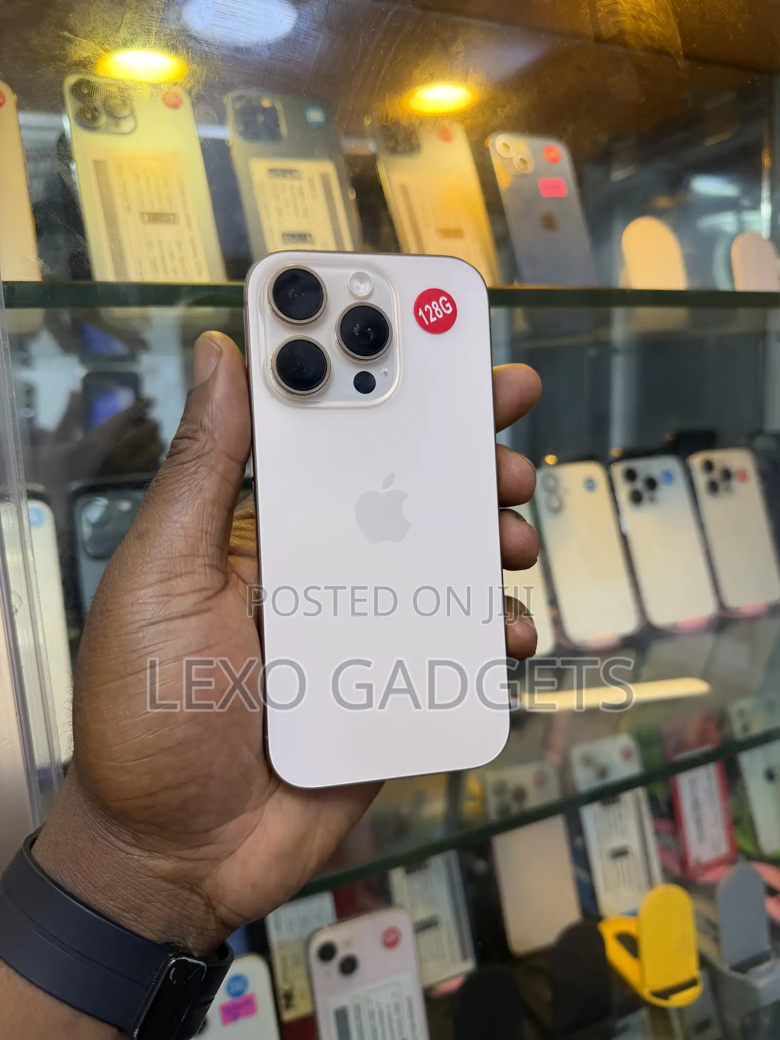 Apple iPhone 16 Pro 128 GB Gold