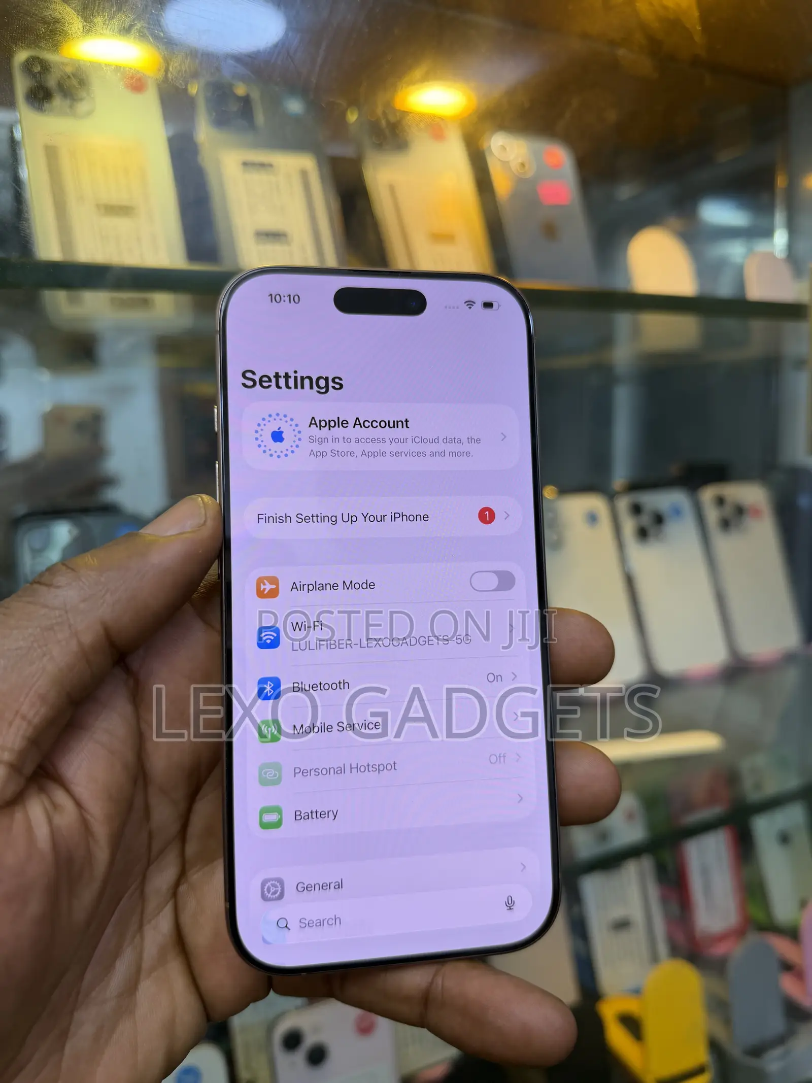 Apple iPhone 16 Pro 128 GB Gold