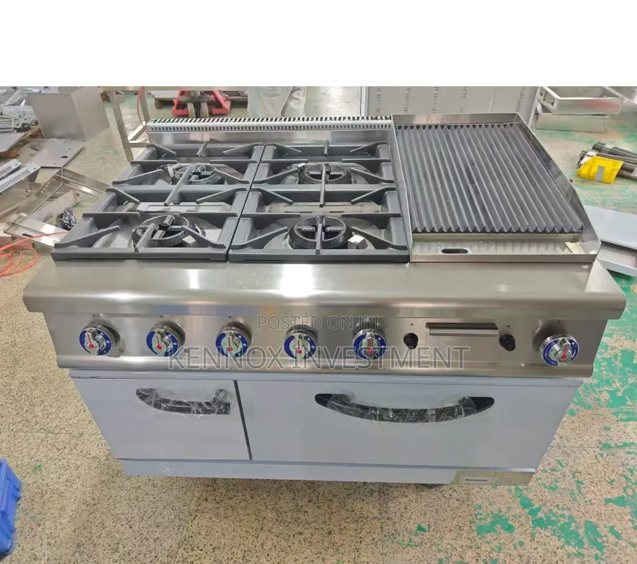 Imported 4 Burner Cooker Comes With a Barbecue Grilling Machine 