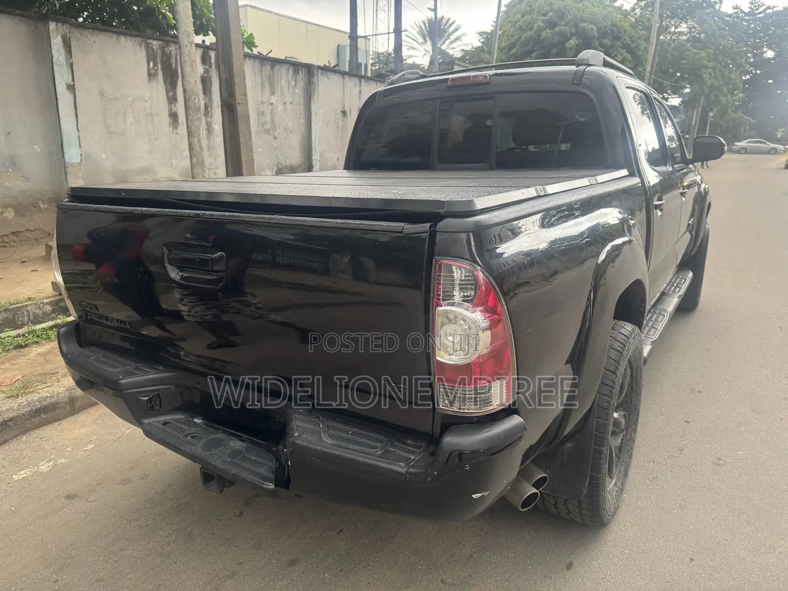 Toyota Tacoma 2006 Black