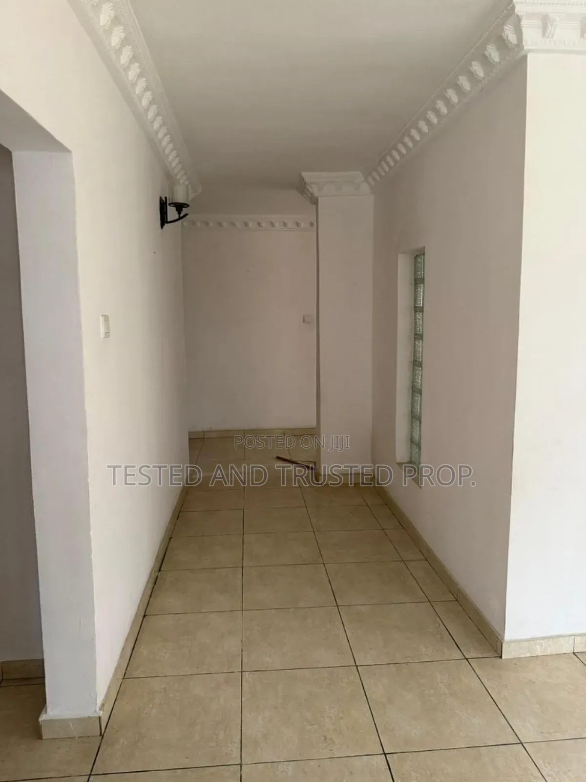 Mini Flat in Megamound Estate for rent