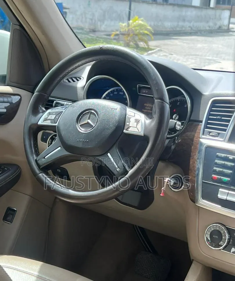 Mercedes-Benz M Class ML 350 4Matic 2013 White