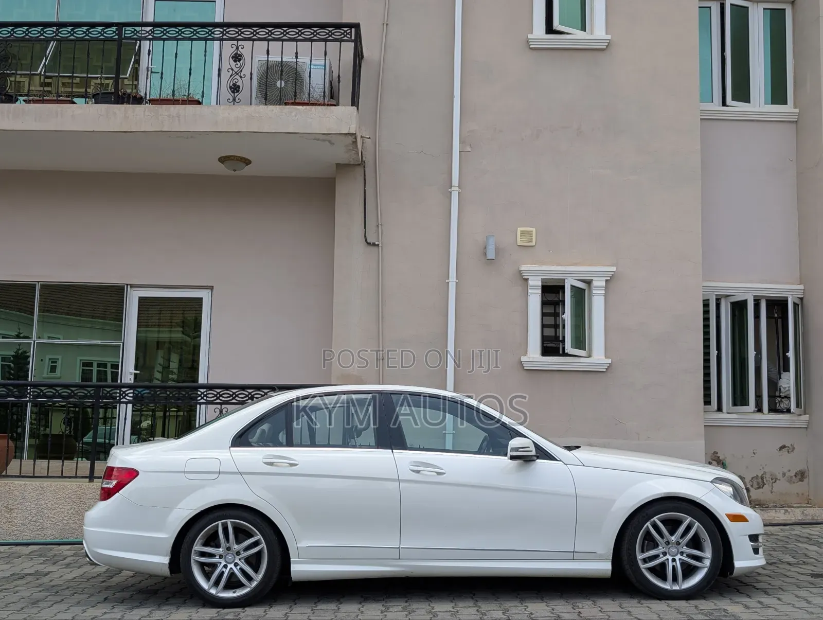 Mercedes-Benz C300 Luxury 4Matic Sedan AWD (3.0L 6cyl 7A) 2012 White