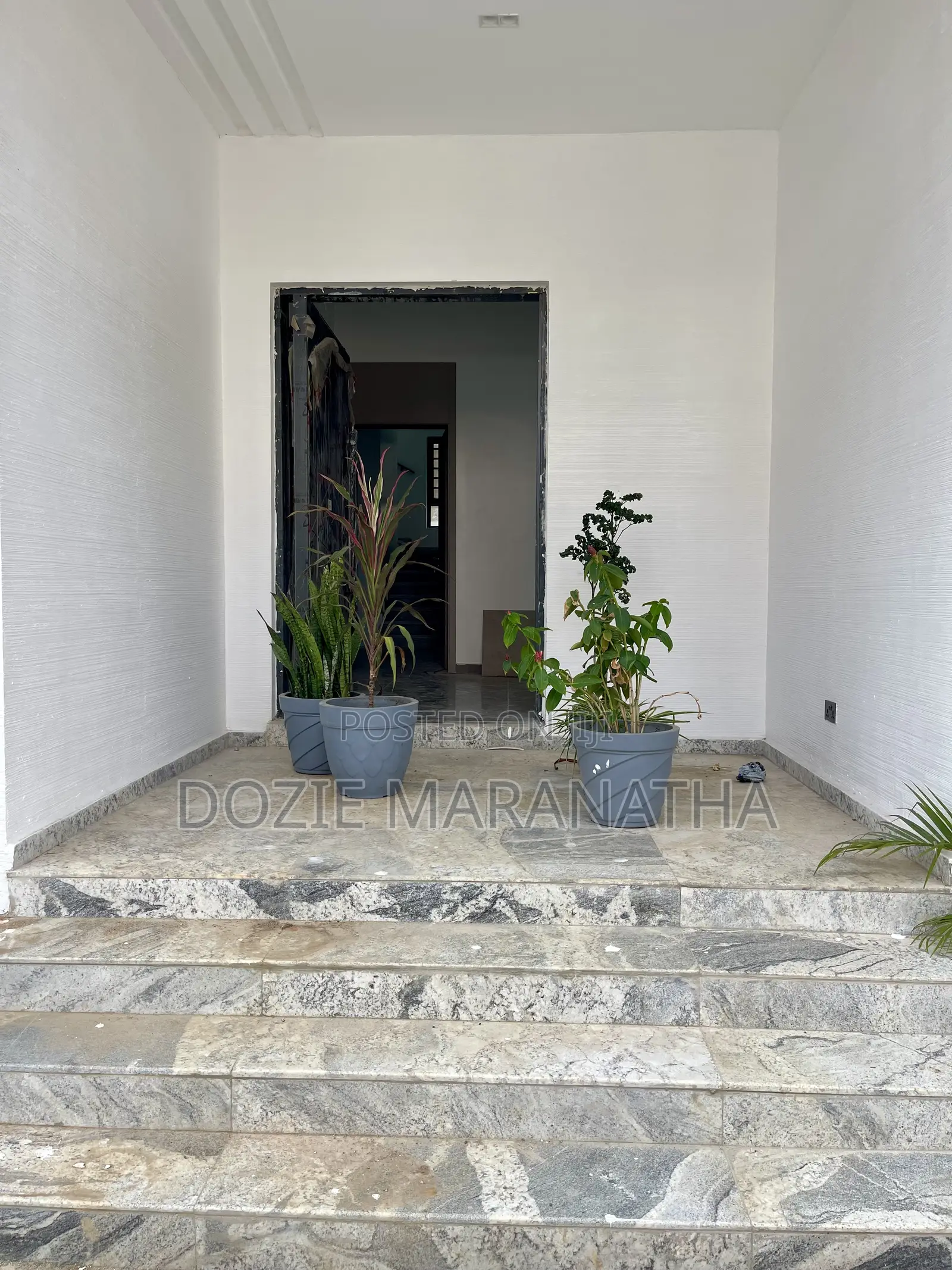 6bdrm House in Katampe Extension for sale