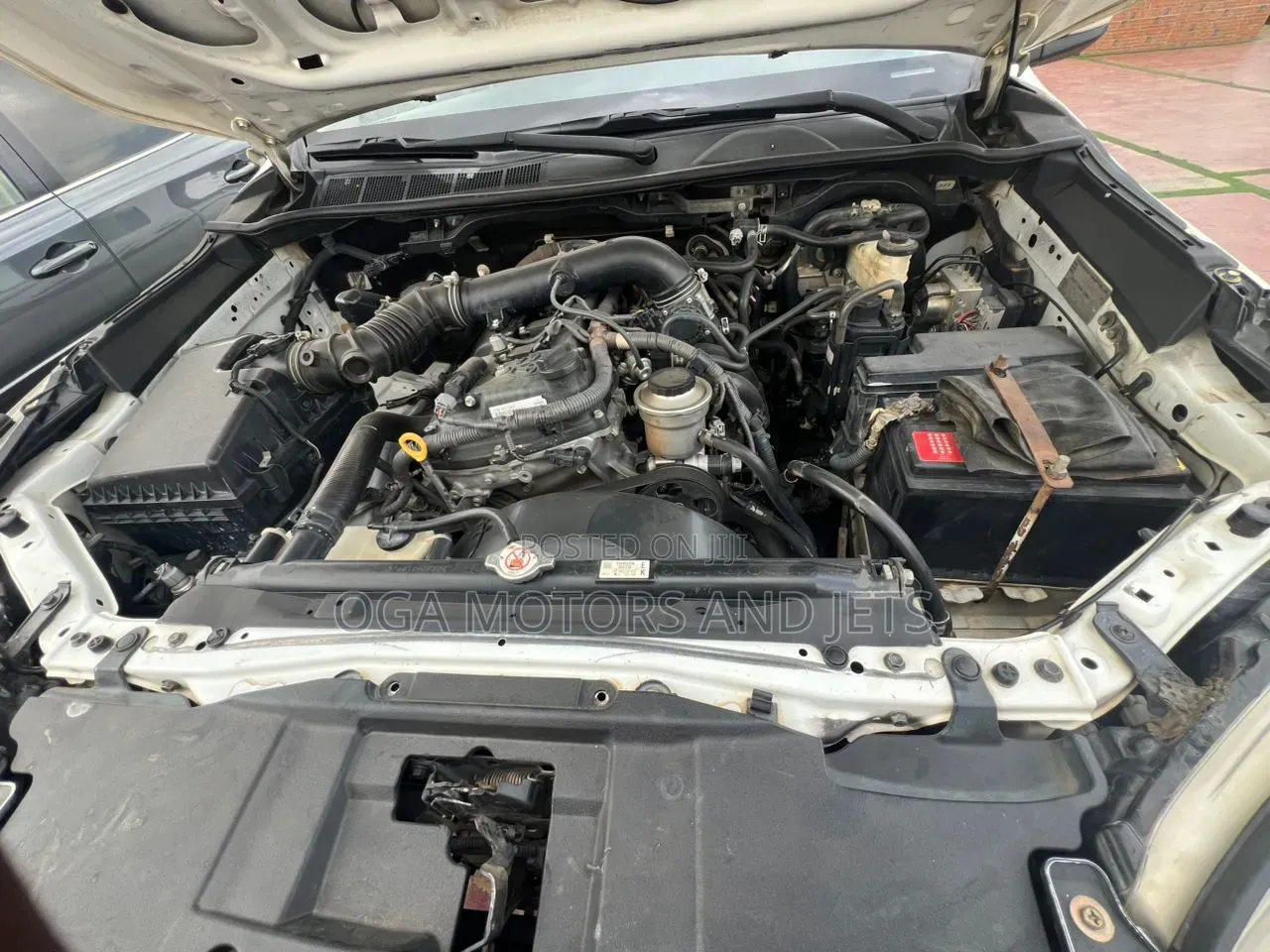 Toyota Hilux 2018 White