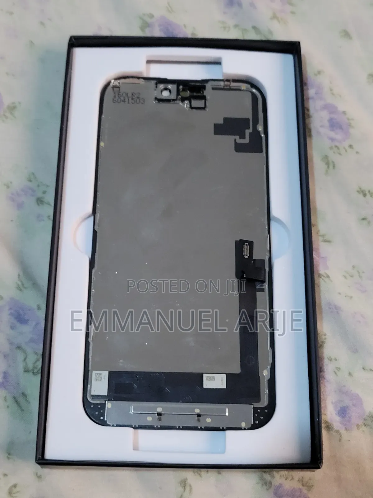 New iPhone 16 Screen