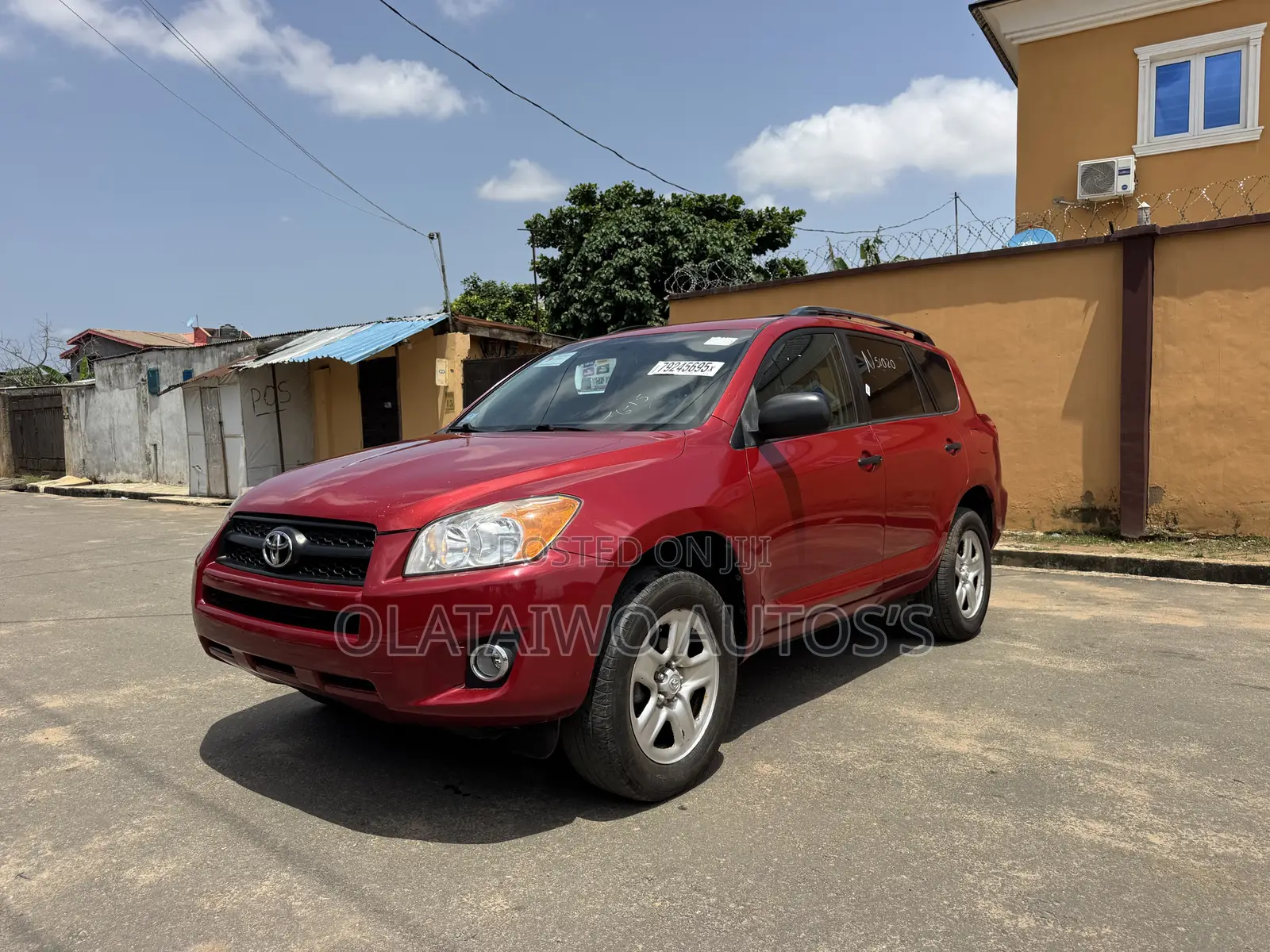 Toyota RAV4 3.5 2012 Red