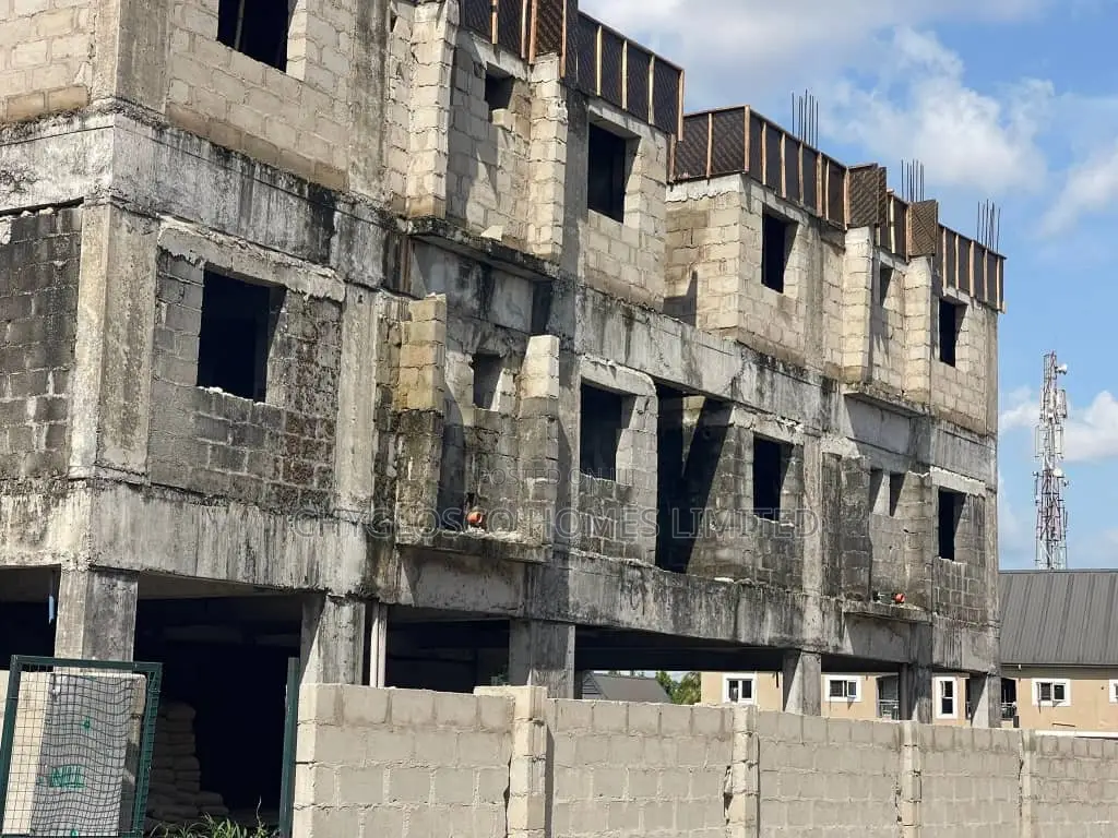2 Bedroom Apartment In Gra Phase 3