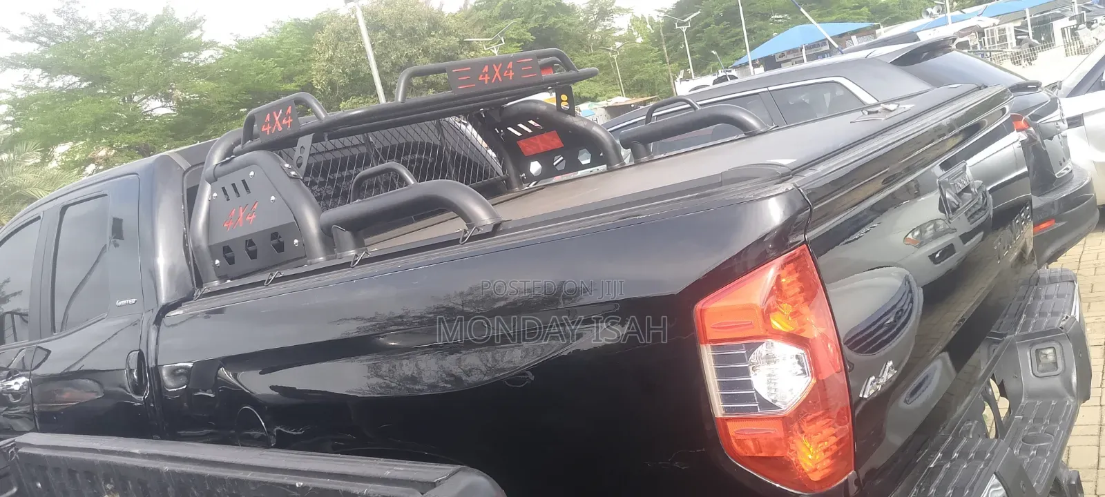 Toyota Tundra 2016 Black