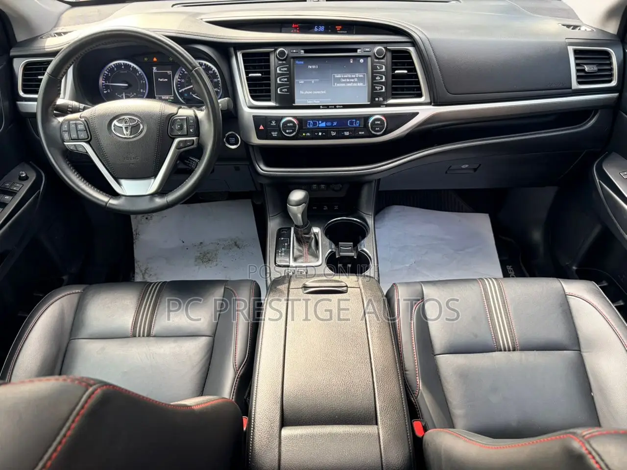 Toyota Highlander XLE 2019 Pearl