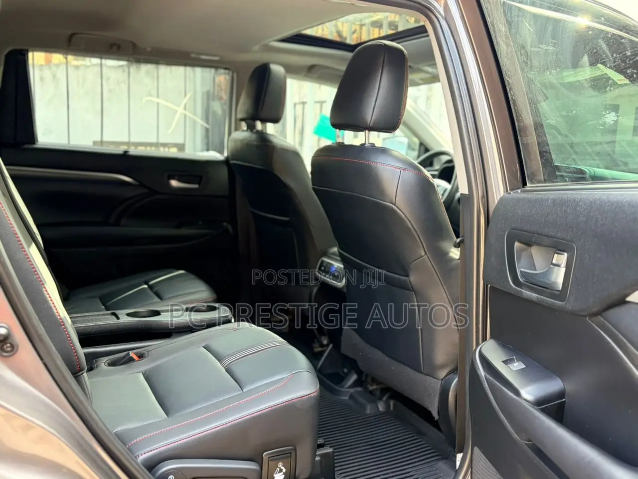 Toyota Highlander XLE 2019 Pearl