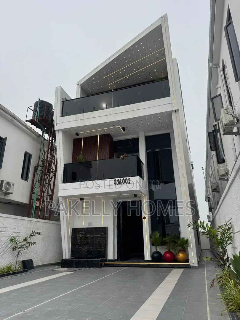4 Bedroom Duplex