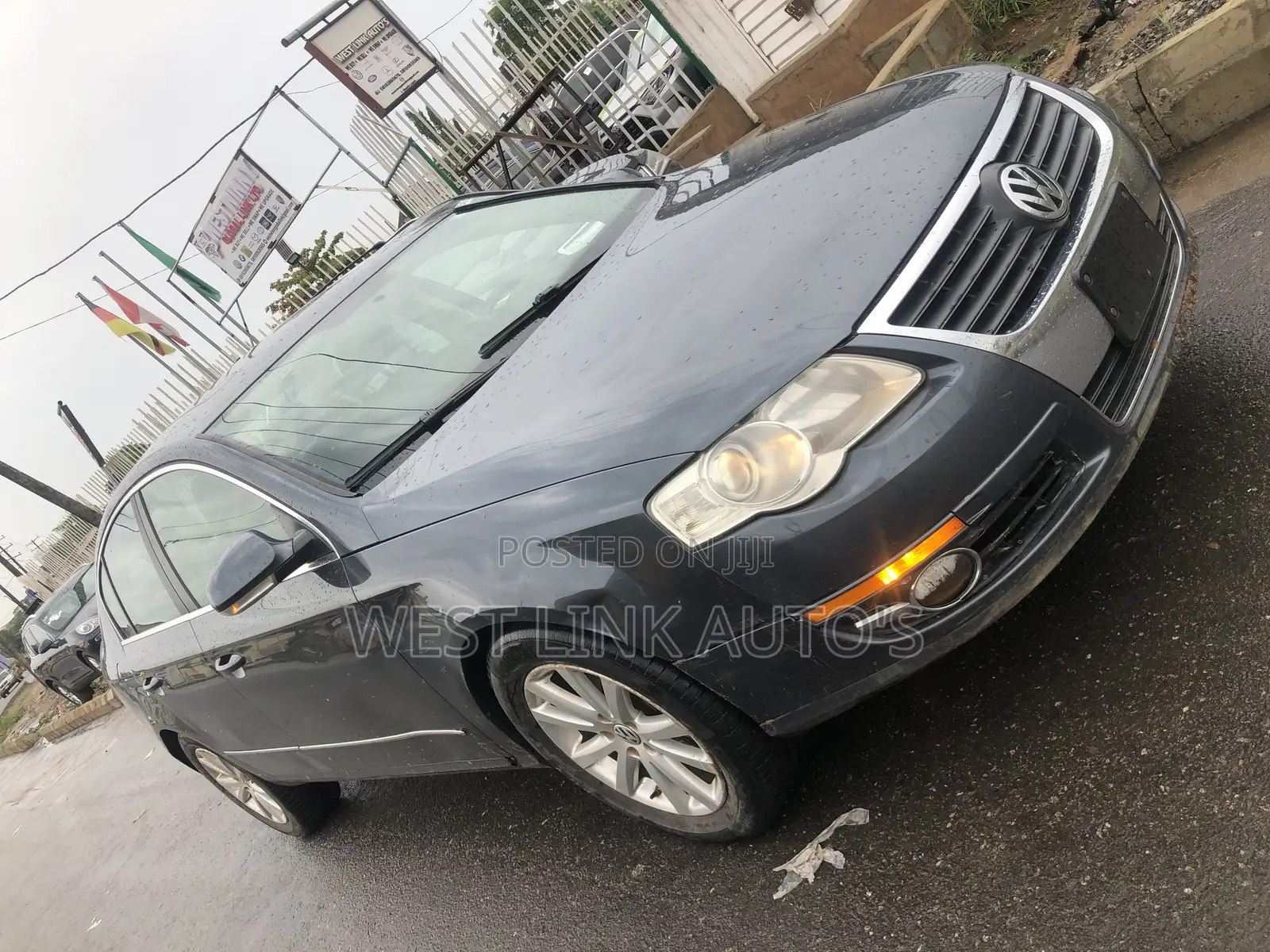 Volkswagen Passat 2010 Gray