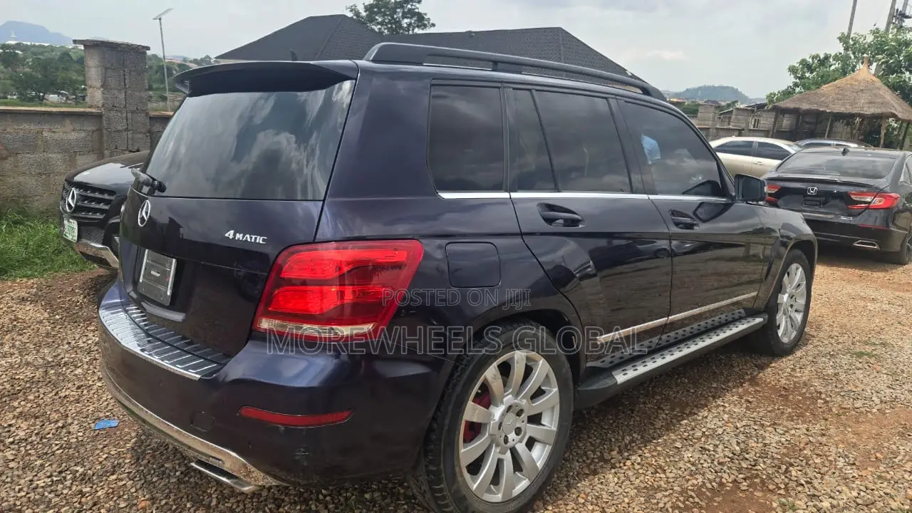 Mercedes-Benz GLK-Class 350 4MATIC 2010 Blue