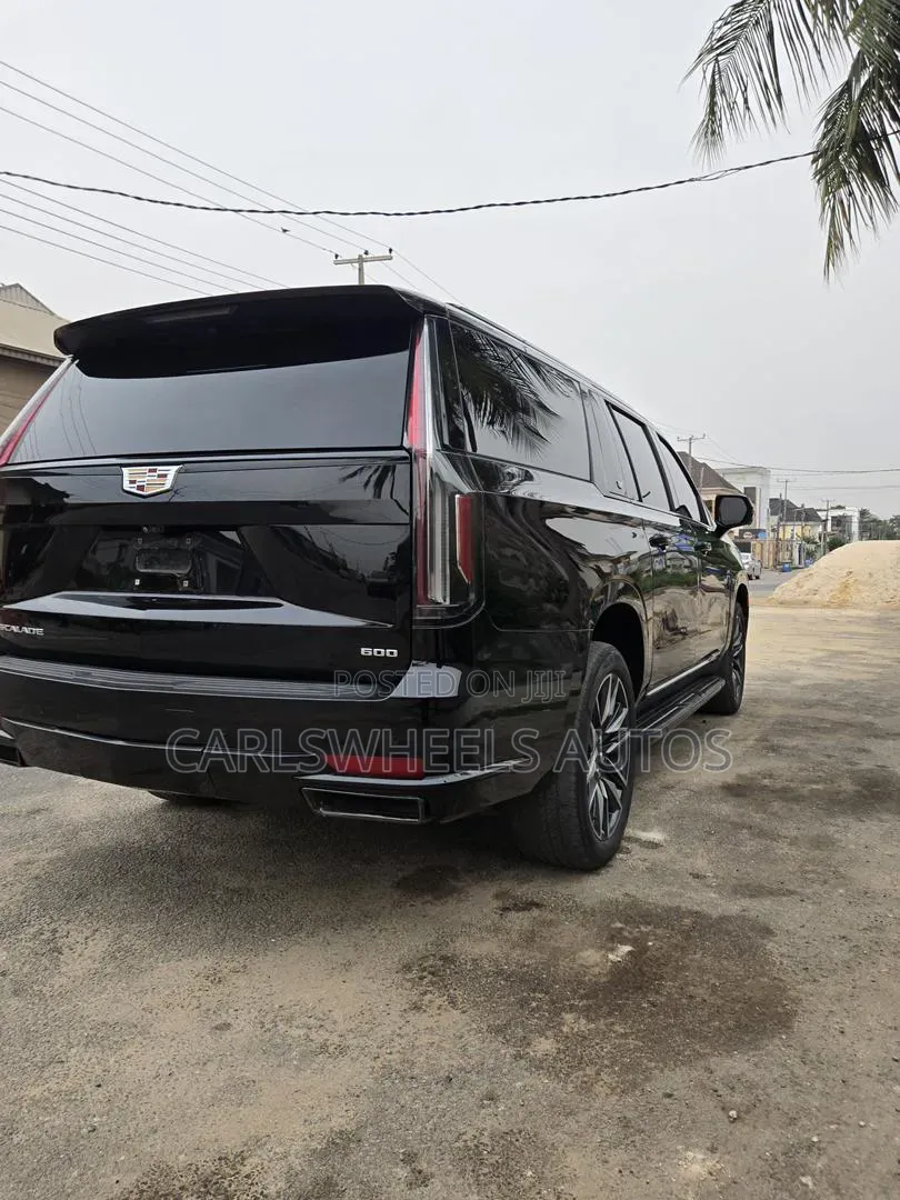 Cadillac Escalade Premium Luxury Platinum 4WD 2024 Black